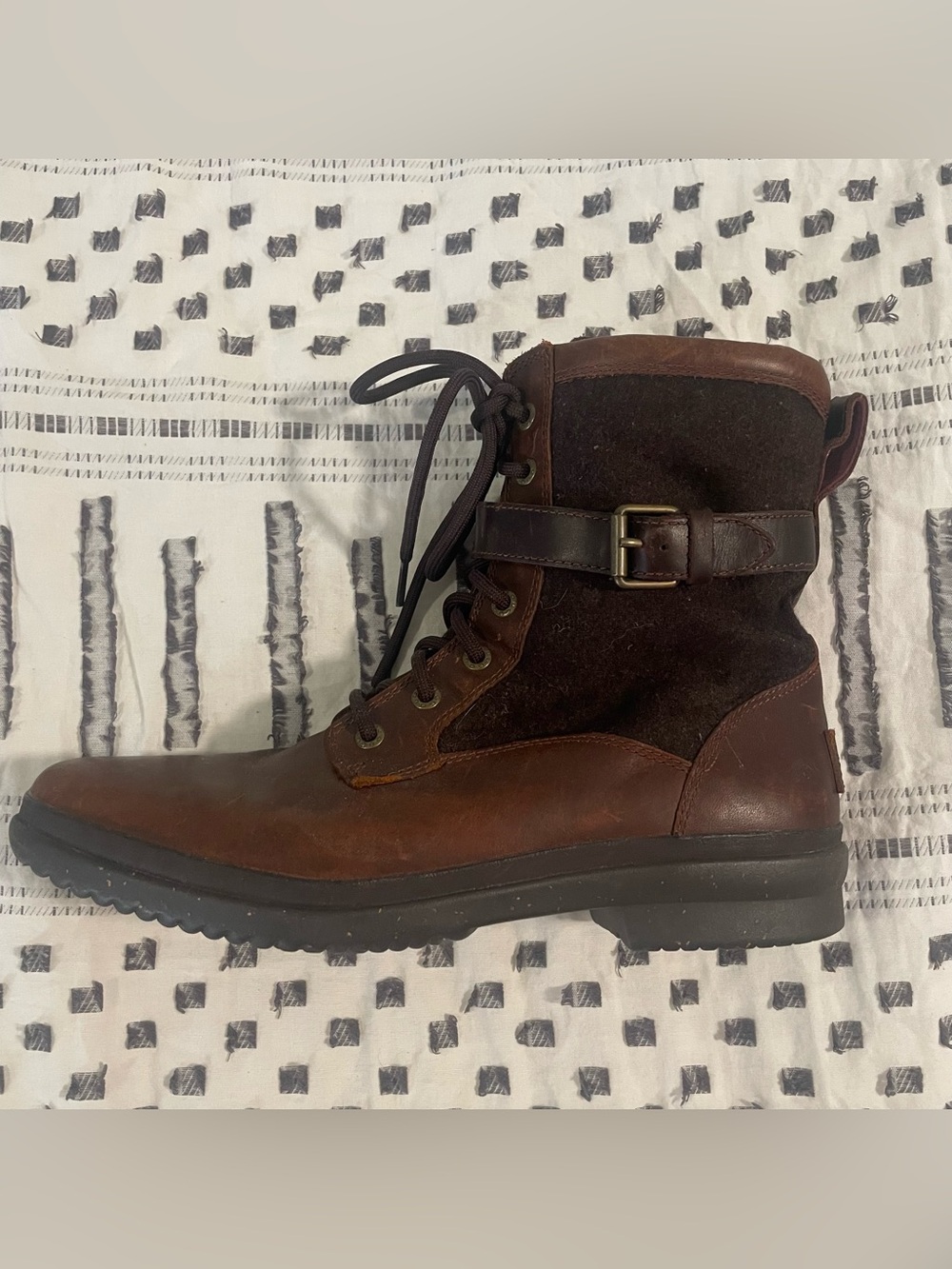 UGG Women’s Brown Leather Boot